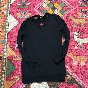 Athleta Black Long Sleeve Top